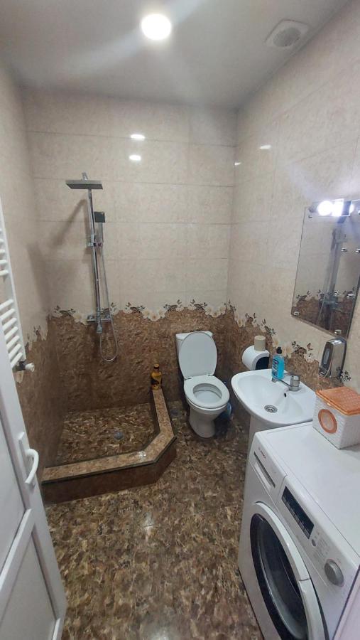 Hotel Mari Тбилиси Екстериор снимка