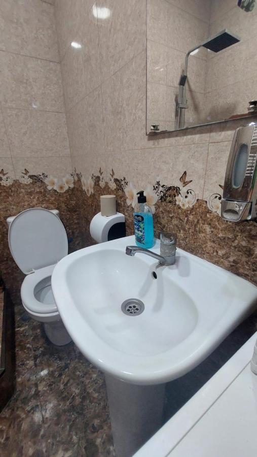 Hotel Mari Тбилиси Екстериор снимка