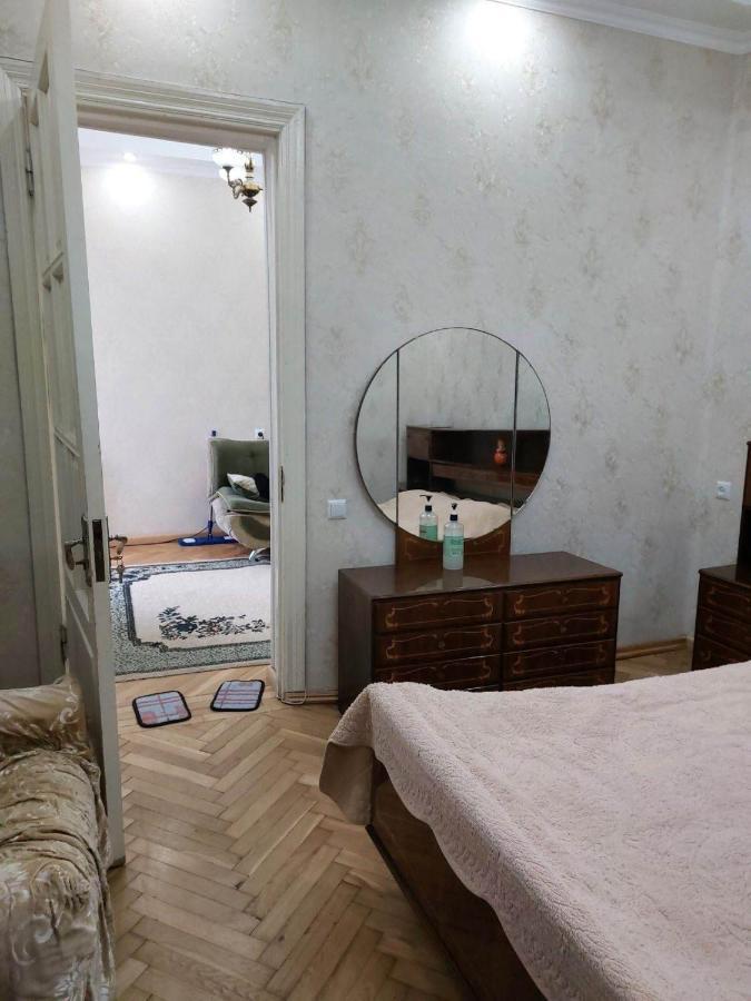 Hotel Mari Тбилиси Екстериор снимка